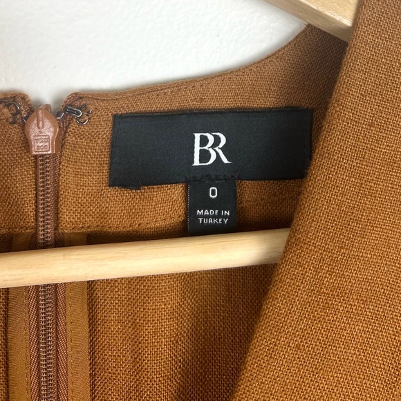 Banana Republic Mari Draped Linen Midi Dress - Picture 4 of 13